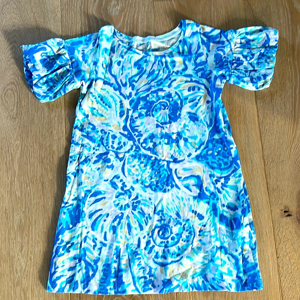 Lilly Pulitzer Small 4-5 knit jersey dress. A-line shape. Puff short sleeve.